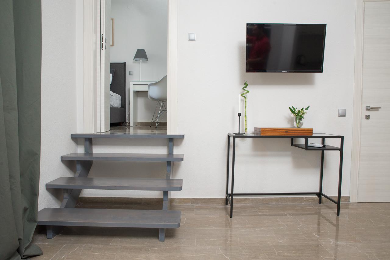 Palio Grey Apartments PalaiónTsiflíkion 외부 사진