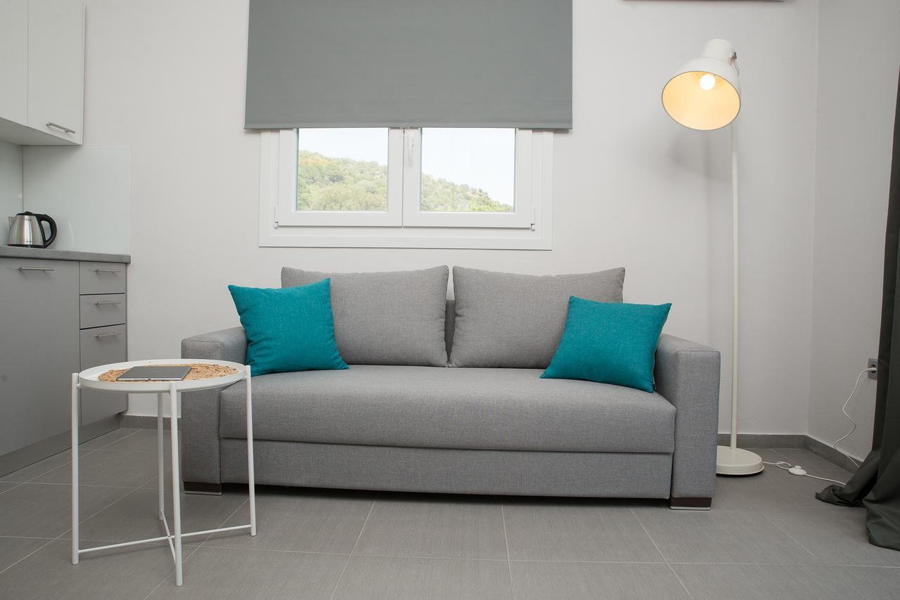Palio Grey Apartments PalaiónTsiflíkion 외부 사진