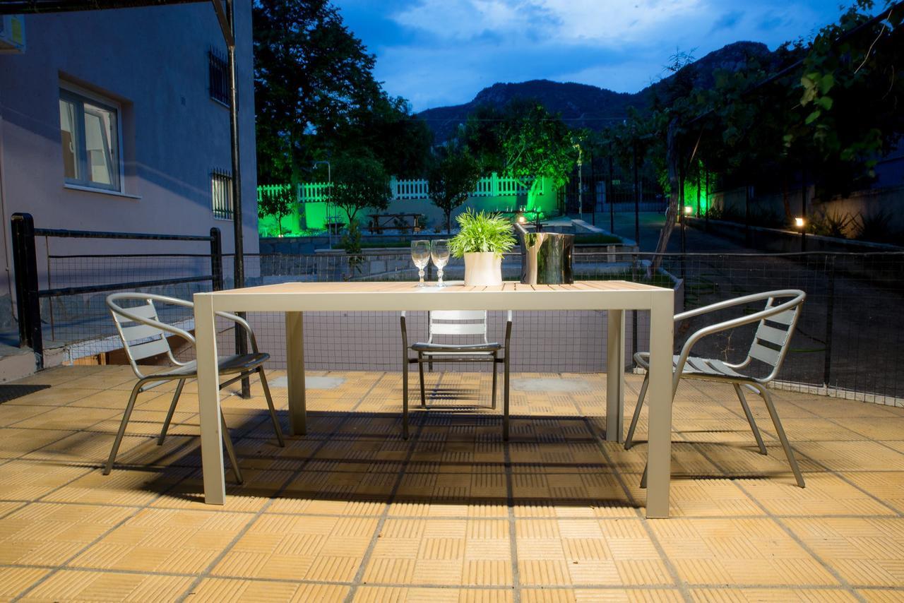 Palio Grey Apartments PalaiónTsiflíkion 외부 사진